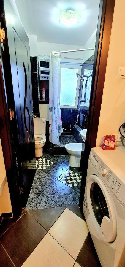 Ultracentral Apartments Bacau Ngoại thất bức ảnh