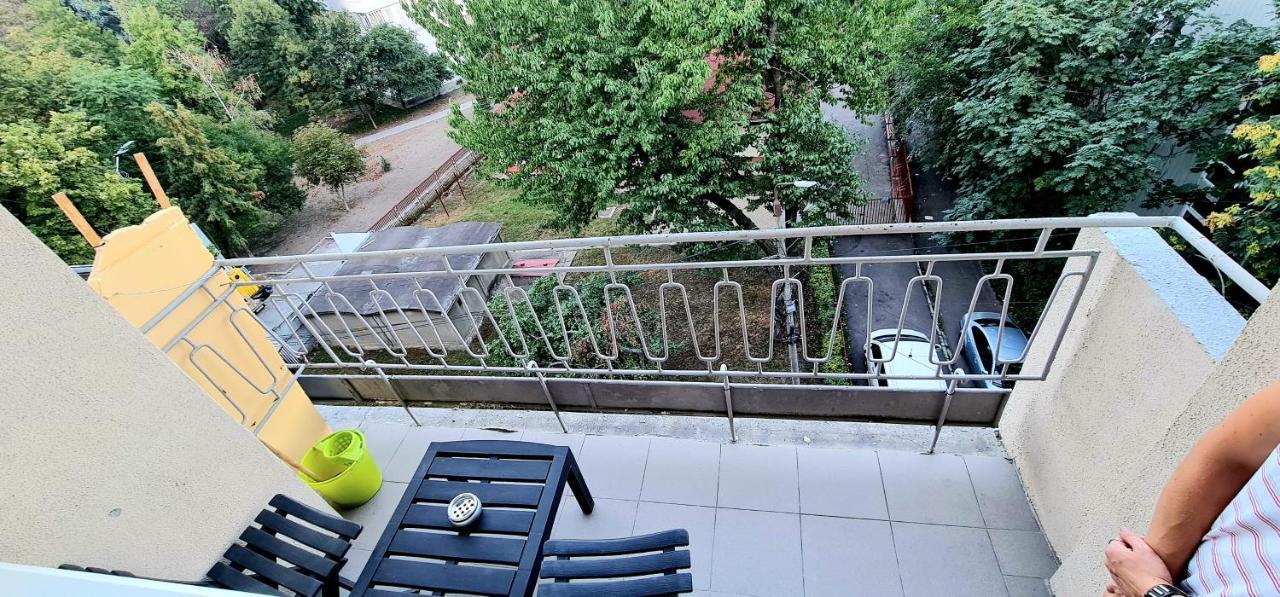 Ultracentral Apartments Bacau Ngoại thất bức ảnh